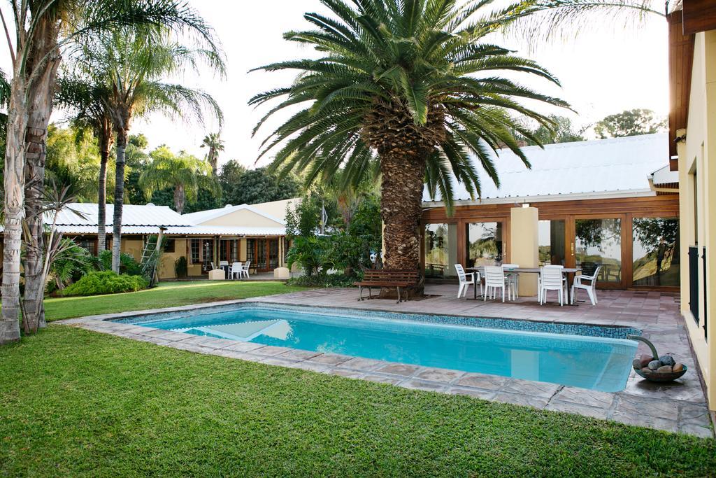 Riverbank Lodge Upington Exterior photo
